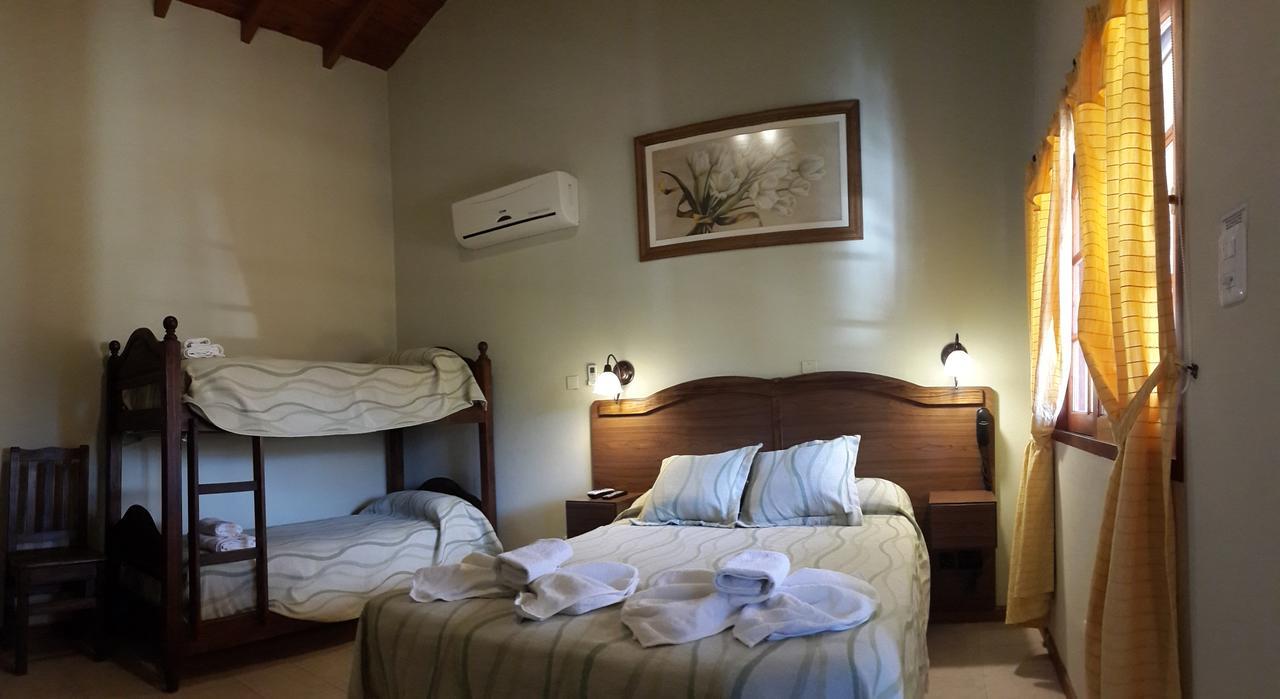 Posada del Infinito Capilla del Monte Habitación foto